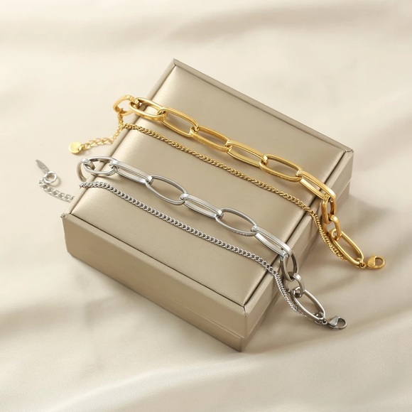 Today’s Deal 🎊Chain Bracelet get it for free when youBundle other items - Picture 3 of 3